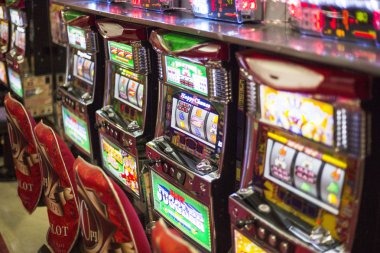 keong togel live studio with multiple Bandar Ceme tables